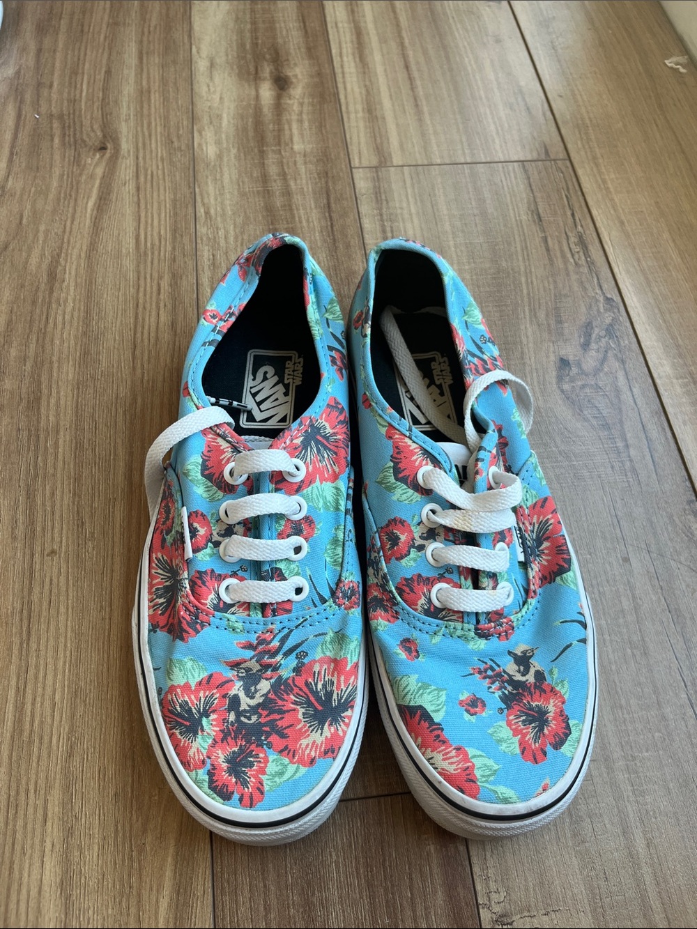 Star Wars Vans Floral Canvas Lace-Up Sneakers - Light Blue & Red